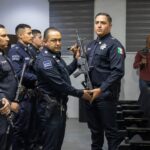 Refuerzan a la Policía Municipal de Agua Prieta con entrega de armamento y equipo táctico