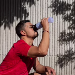 Alertan por riesgos de deshidratación en Sonora ante máximas de 36°C; especialistas recomiendan «hidratación inteligente»