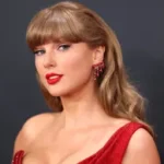Taylor Swift hace historia al ingresar al Salón de la Fama de los Compositores como la mujer más joven en lograrlo