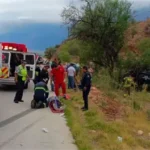 Volcadura en la carretera Ímuris-Nogales deja 10 personas heridas, entre ellas tres menores