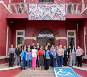 Promueve Gobierno de Cananea detección oportuna del cáncer de mama en oficinas públicas y comunidad