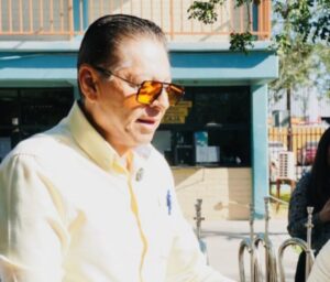 Lleva alcalde Iván Sandoval “Menos Escritorio, Más Territorio” a todos los sectores de la colonia Topahue