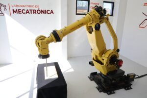 Gobernador Durazo en alianza con FORD impulsa primer Laboratorio industrial de nivel internacional en Cecyte Sonora