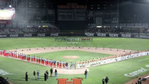 Naranjeros firma vibrante remontada ante Águilas de Mexicali y completa la barrida inaugural en el “Fernando Valenzuela”